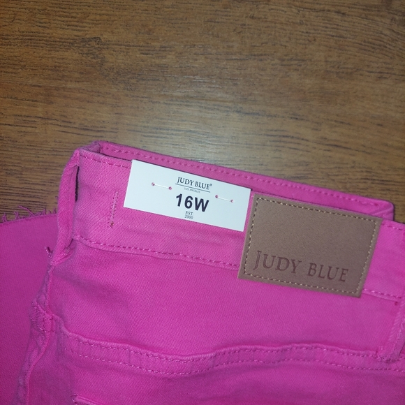 Judy Blue Flares - Picture 4 of 6